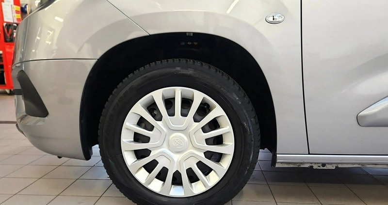 Toyota Proace City Verso cena 109900 przebieg: 50664, rok produkcji 2022 z Dzierżoniów małe 326